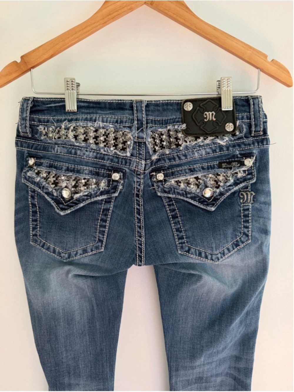Miss Me Size 29 Low Rise Bootcut Rhinestone Jeans Y2K Cowgirl - Picture 6 of 13